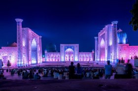 Светозвукопанорама на площади Регистан в Самарканде будет начинаться в новое время