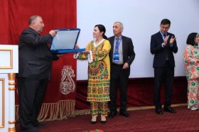 Завершились Дни узбекского кино в Таджикистане